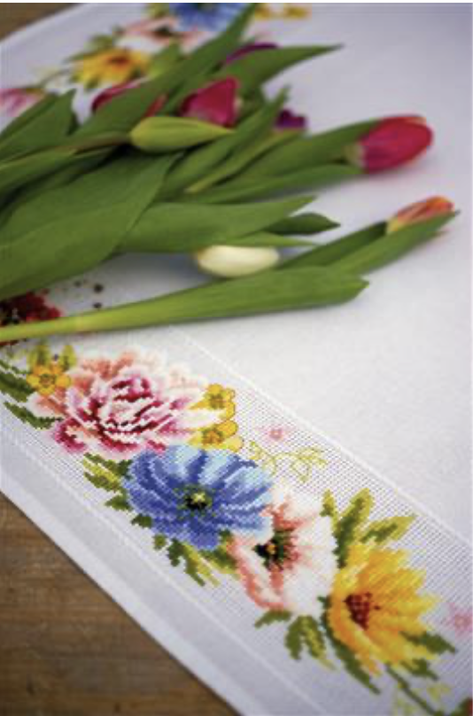 Aida tafelkleed kit Kleurige bloemen