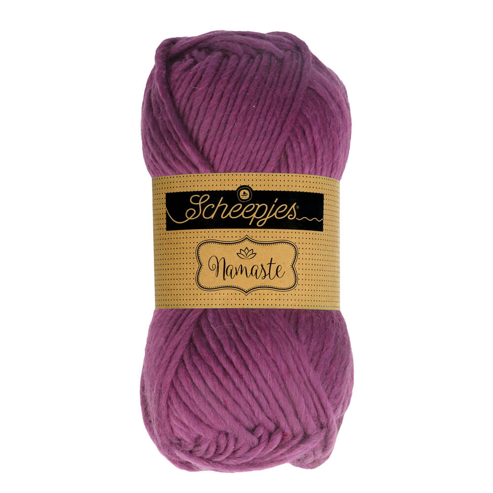 Scheepjes Namaste 100g - 633 Downward Dog