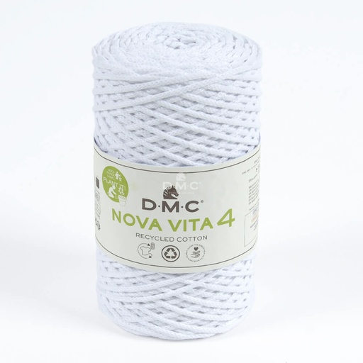 [385-100] DMC Nova Vita nr.4 250g - 100